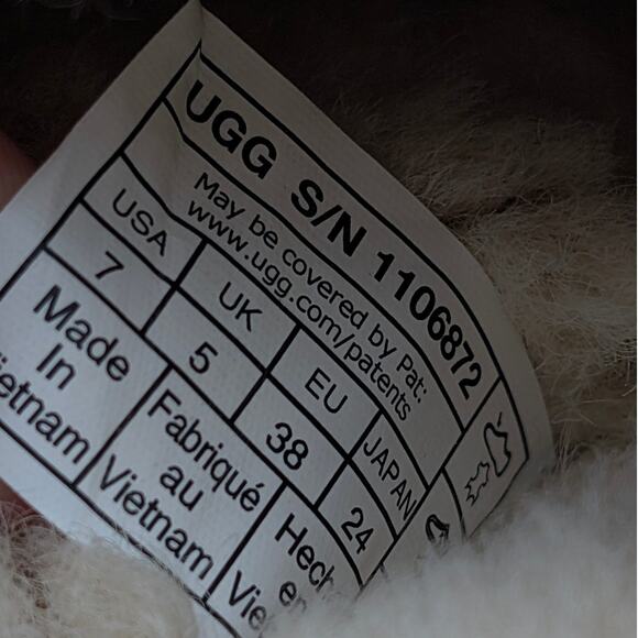 UGG Scuffette II Women's Sheepskin Slippers Round Toe Sand Size US7 EU38 - Picture 7 of 13